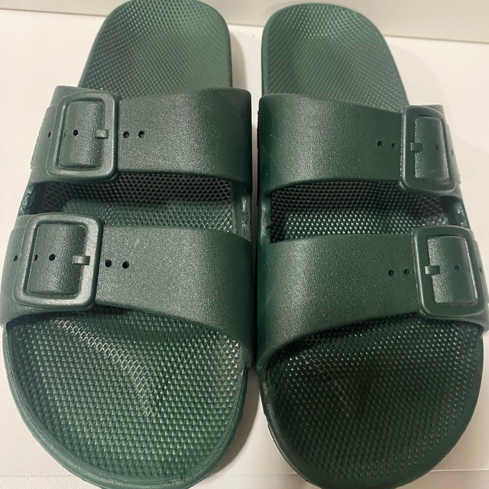 Green Slide Sandals with Buckles